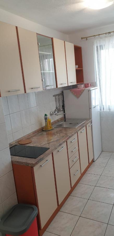 Apartments Rendulic Malinska Ngoại thất bức ảnh