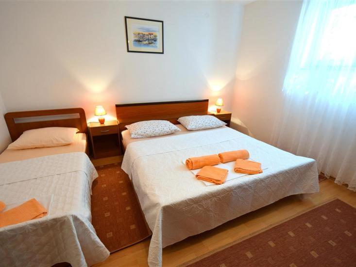 Apartments Rendulic Malinska Ngoại thất bức ảnh